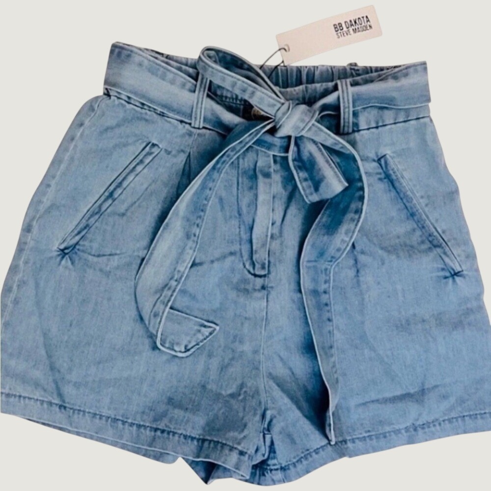 BB DAKOTA Steve Madden High Rise Chambray Shorts Womens XS Light Blue Denim NWT